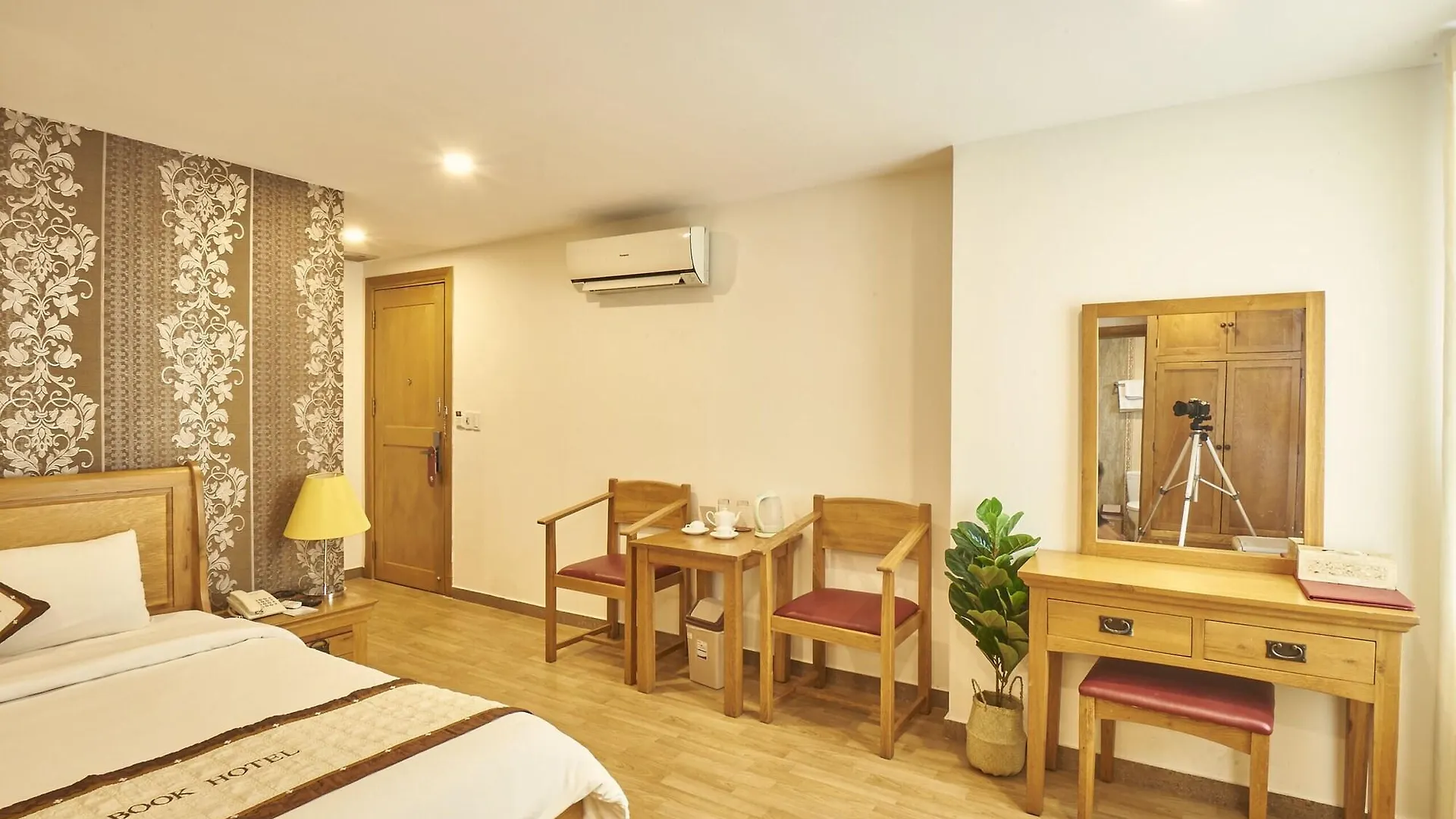 Sai Gon'S Book Hotel Ho Chi Minh City