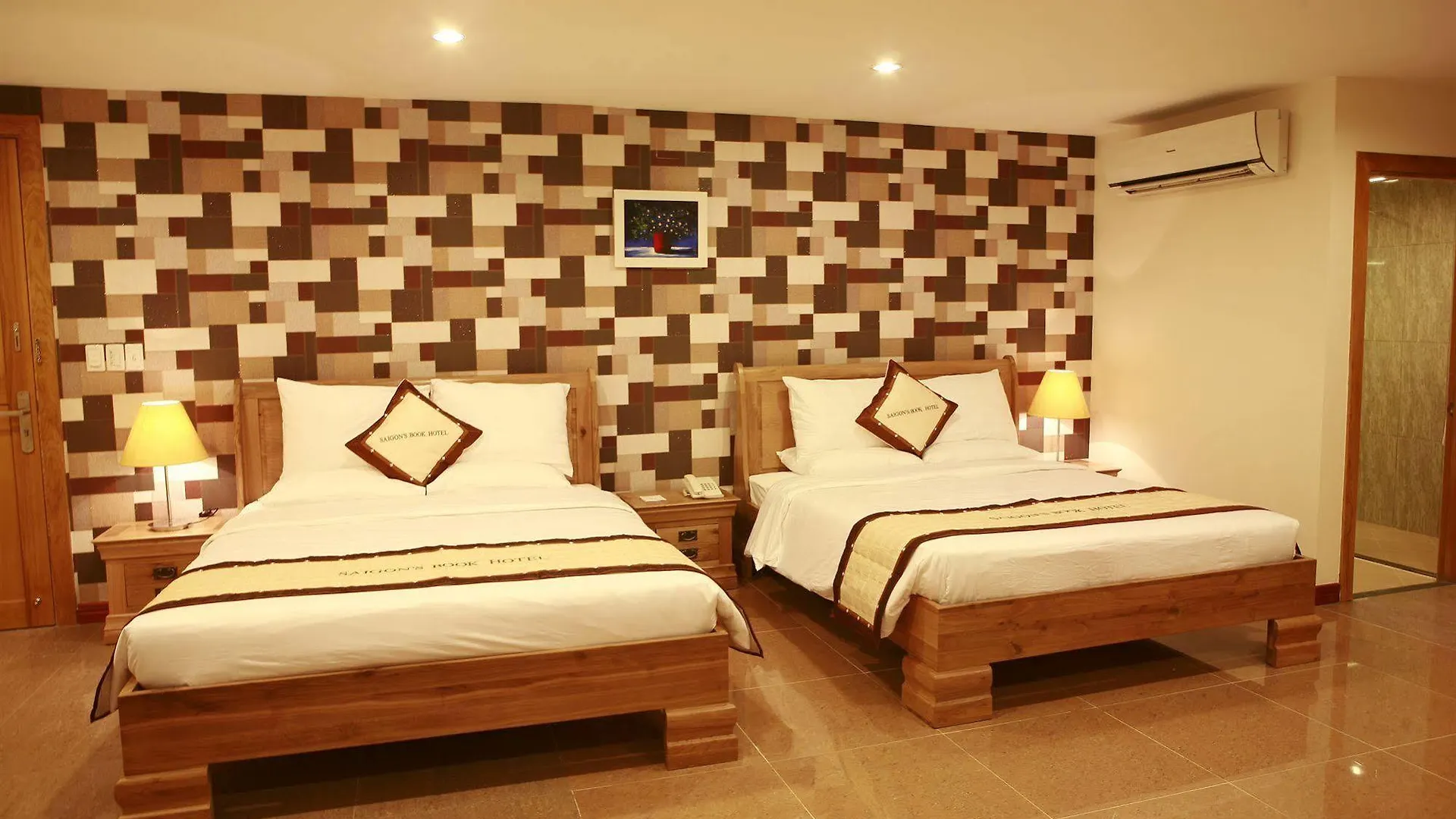 ***  Sai Gon'S Book Hotel Ho Chi Minh City Vietnam