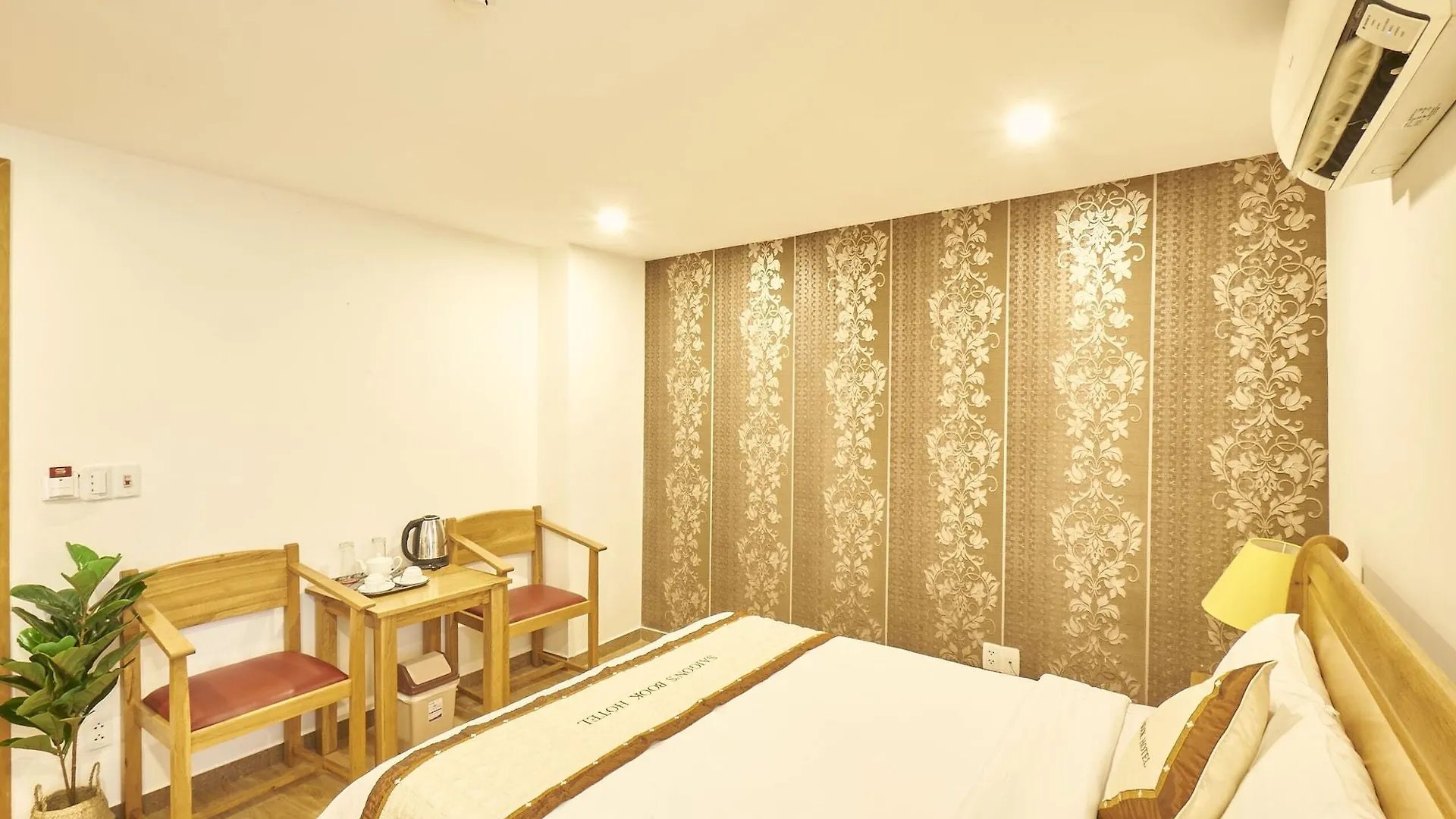 Sai Gon'S Book Hotel Ho Chi Minh City 3*,