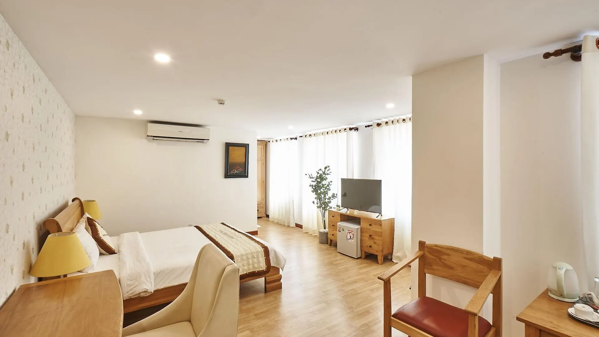Sai Gon'S Book Hotel Ho Chi Minh City